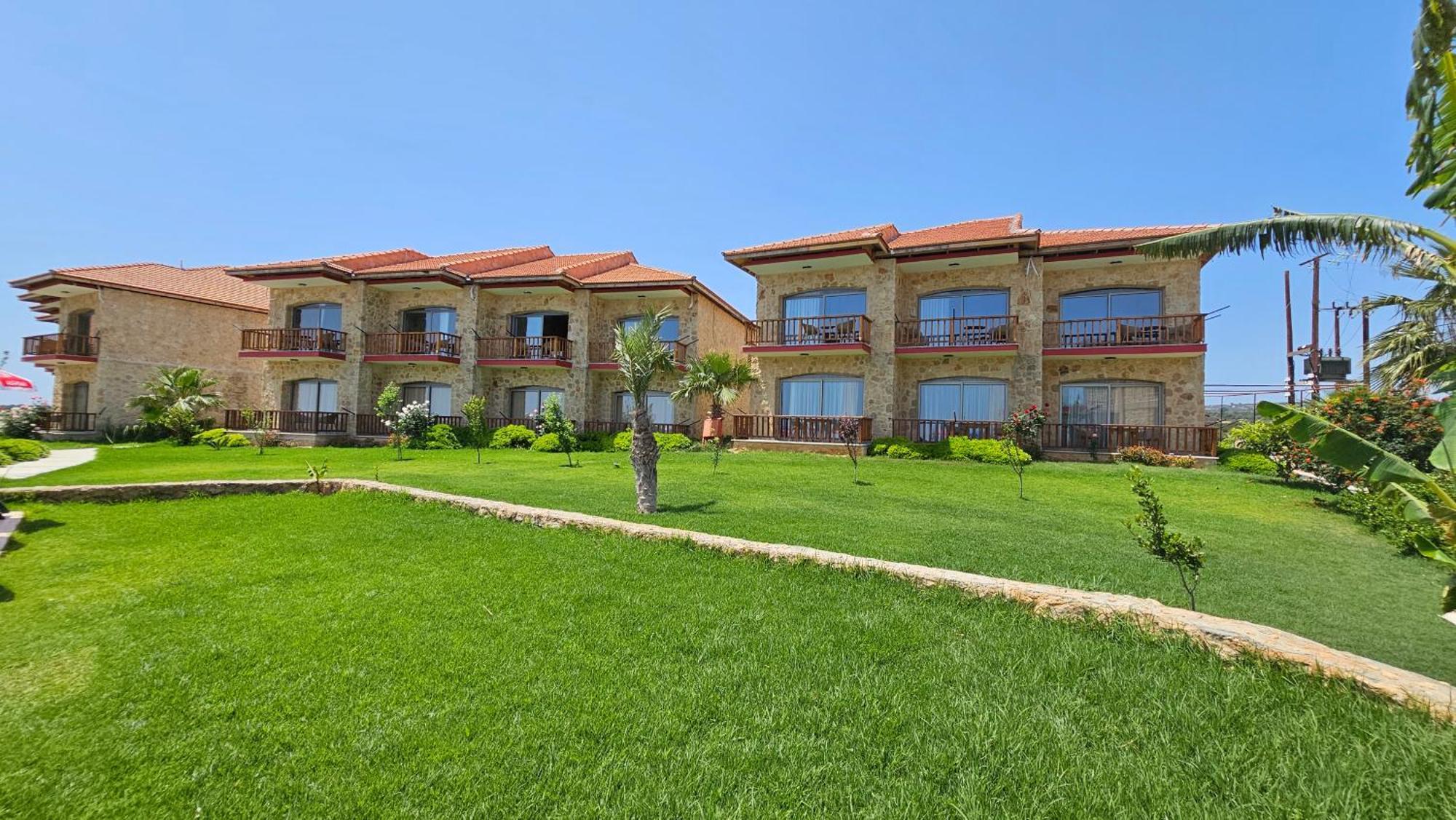 Burhan'S Hotel Rizokarpaso Εξωτερικό φωτογραφία