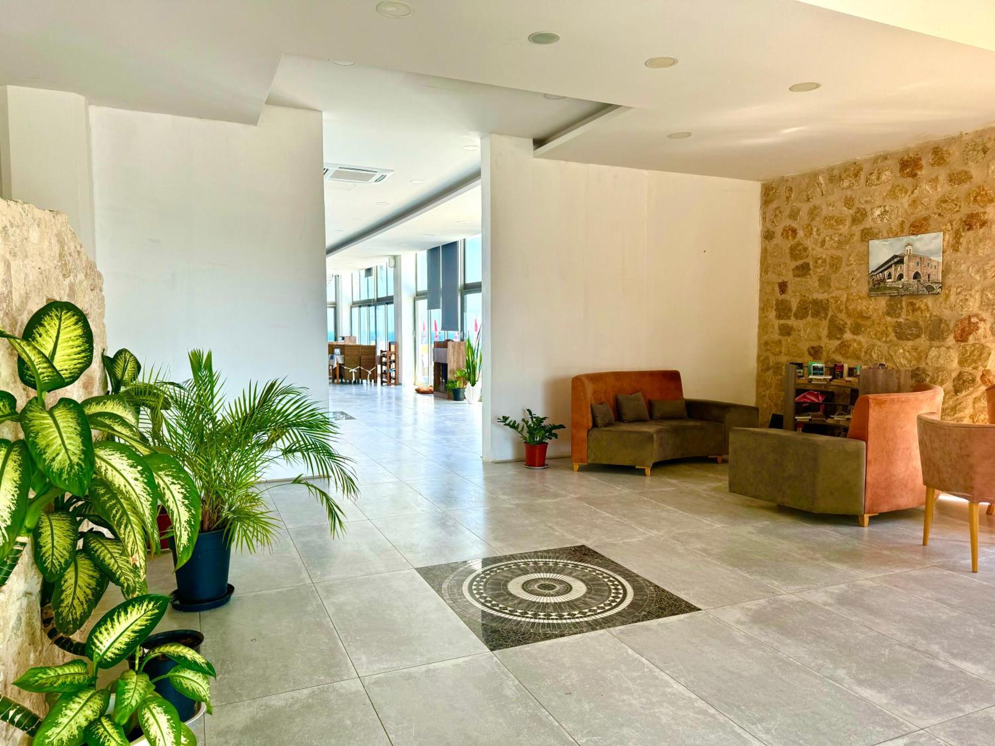 Burhan'S Hotel Rizokarpaso Εξωτερικό φωτογραφία